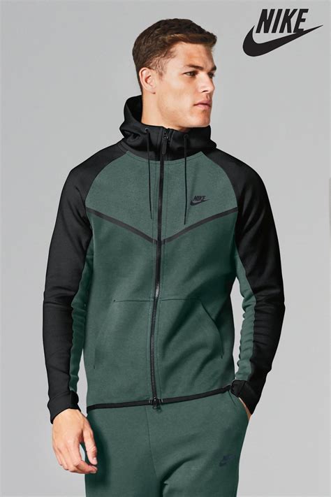 nike tech sale men's.